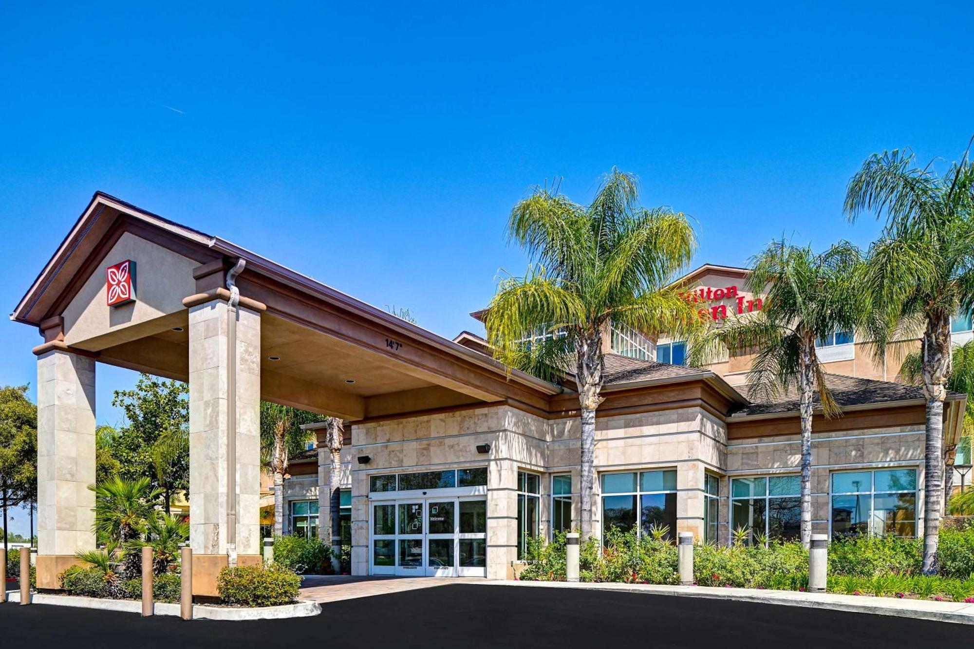 Hilton Garden Inn San Bernardino Eksteriør billede